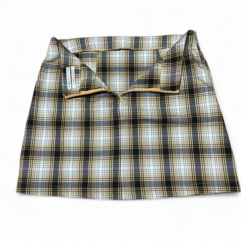 URBAN OUTFITTERS Women's Yellow/Black Plaid Back-Zip Mini Skirt Size Large - Picture 5 of 10